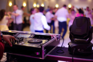 DJ 1
